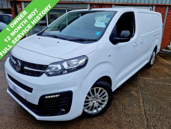 2023 VAUXHALL VIVARO