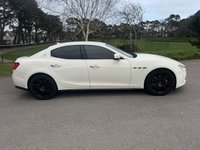 USED 2015 15 MASERATI GHIBLI 3.0D V6 Saloon 4dr Diesel ZF Euro 5 (s/s) (275 ps) GREAT VALUE MASERATI IN WHITE WITH BLACK LEATHER