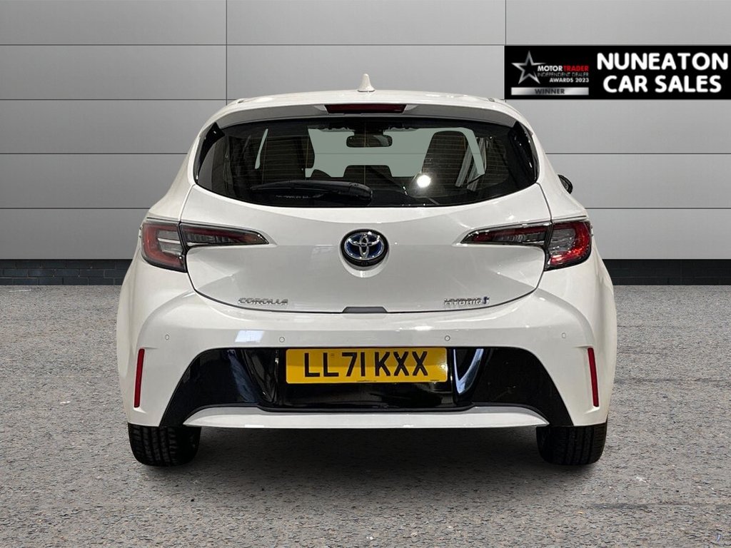 USED 2022 71 TOYOTA COROLLA 1.8 VVT-h GPF Icon Tech Hatchback 5dr Petrol Hybrid CVT Euro 6 (s/s) (122 ps) Great Service History