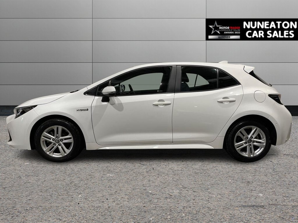 USED 2022 71 TOYOTA COROLLA 1.8 VVT-h GPF Icon Tech Hatchback 5dr Petrol Hybrid CVT Euro 6 (s/s) (122 ps) Great Service History