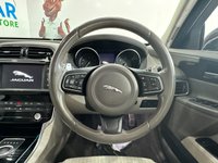 USED 2015 65 JAGUAR XE 2.0d Portfolio Saloon 4dr Diesel Auto Euro 6 (s/s) (180 ps) 