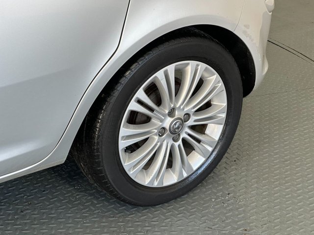 2014 VAUXHALL CORSA - Photo 12