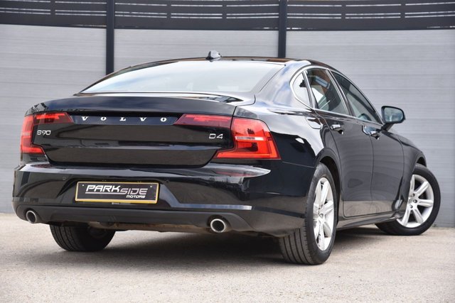 2018 VOLVO S90 - Photo 8