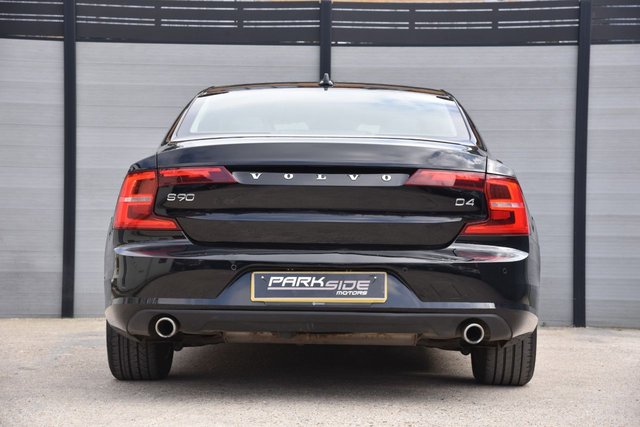 2018 VOLVO S90 - Photo 9