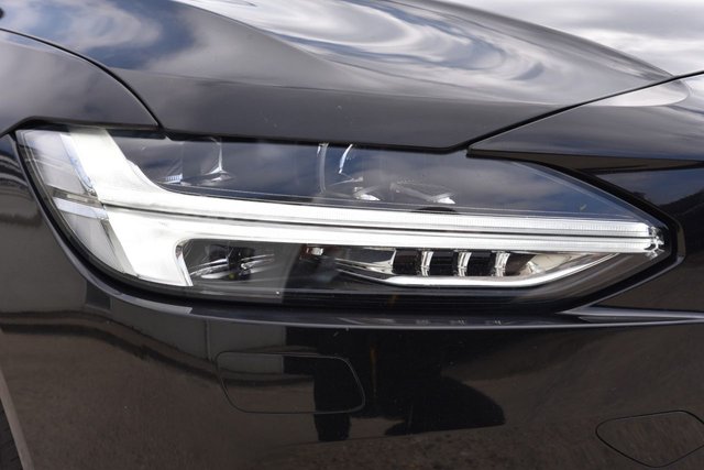 2018 VOLVO S90 - Photo 12