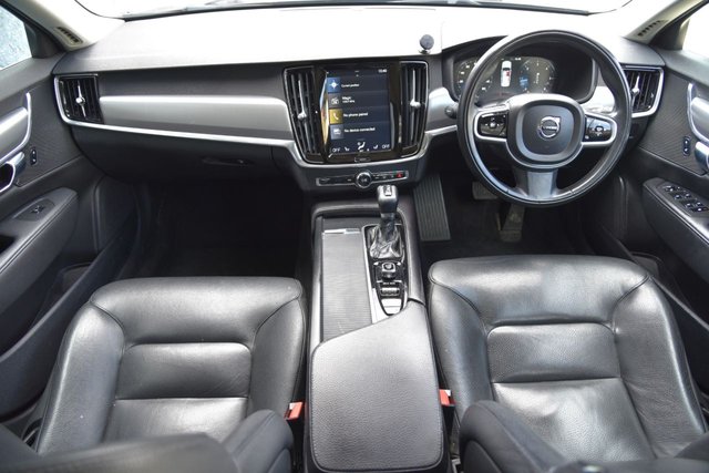 2018 VOLVO S90 - Photo 2