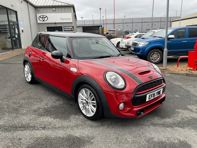 2015 MINI HATCH