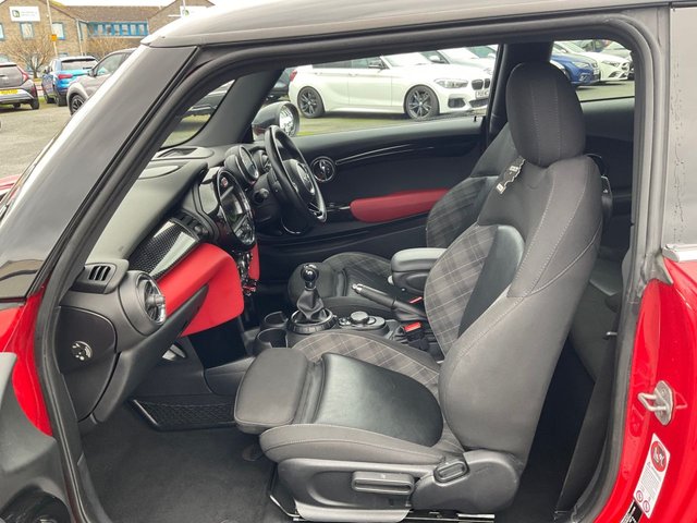 2015 MINI HATCH - Photo 6
