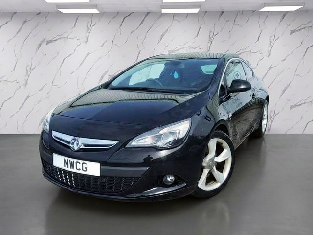 2017 VAUXHALL ASTRA GTC - Photo 2