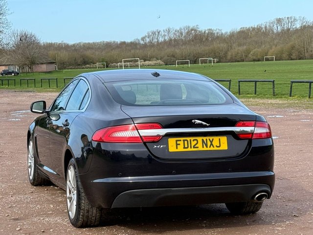2012 JAGUAR XF - Photo 9