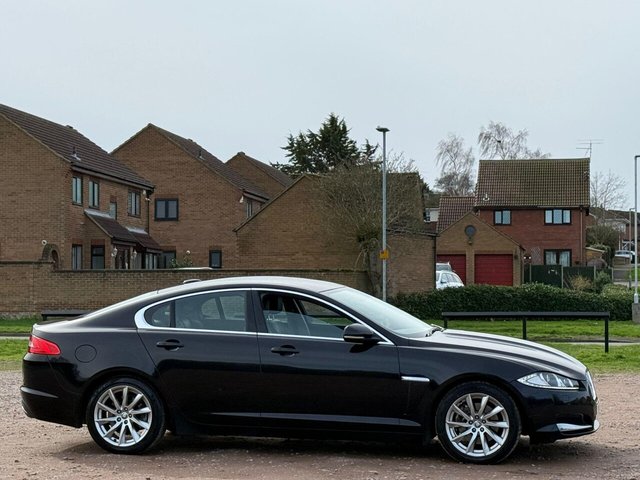 2012 JAGUAR XF - Photo 12