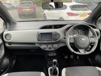 USED 2016 16 TOYOTA YARIS 1.33 Dual VVT-i Design Hatchback 5dr Petrol Manual Euro 6 (99 ps) 