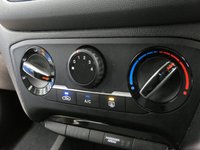 USED 2019 19 HYUNDAI I20 1.2 SE Launch Edition Hatchback 5dr Petrol Manual Euro 6 (s/s) (84 ps) AIR CON DAB RADIO REAR VIEW CAMERA CARPLAY CRUISE CONTROL 2 OWNERS FROM NEW HYUNDAI SERVICE HISTORY 5 SERVICES TO 33K MILES OCT 2025