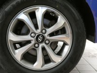 USED 2019 19 HYUNDAI I20 1.2 SE Launch Edition Hatchback 5dr Petrol Manual Euro 6 (s/s) (84 ps) AIR CON DAB RADIO REAR VIEW CAMERA CARPLAY CRUISE CONTROL 2 OWNERS FROM NEW HYUNDAI SERVICE HISTORY 5 SERVICES TO 33K MILES OCT 2025