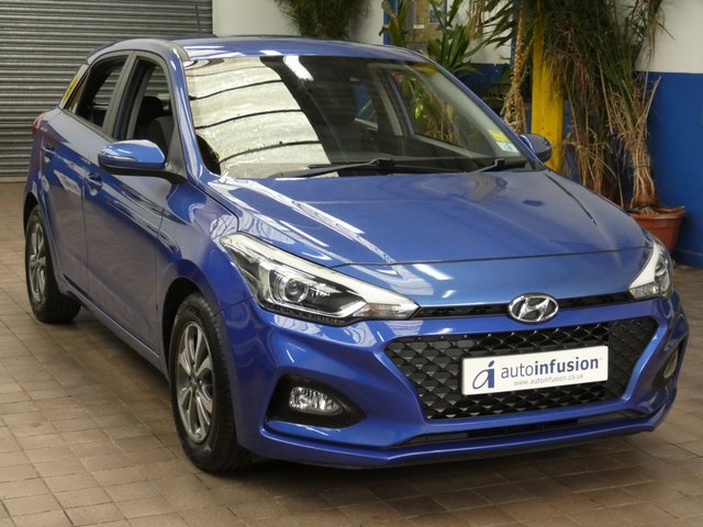 View our Hyundai I20 1.2 SE Launch Edition Hatchback 5dr Petrol Manual Euro 6 (s/s) (84 ps)
