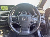 USED 2019 69 LEXUS UX 2.0 250h SUV 5dr Petrol Hybrid E-CVT Euro 6 (s/s) (184 ps) 