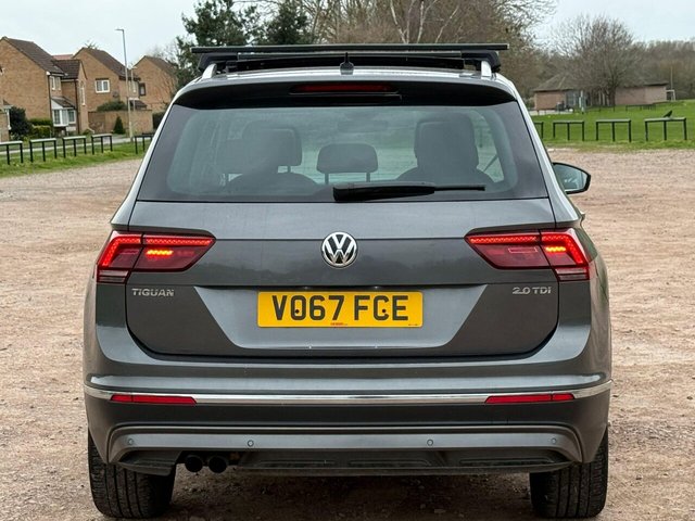 2017 VOLKSWAGEN TIGUAN - Photo 8