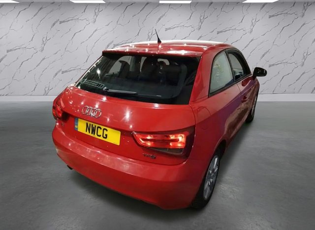 2012 AUDI A1 - Photo 4