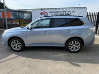 USED 2014 64 MITSUBISHI OUTLANDER 2.0h 12kWh GX4hs SUV 5dr Petrol Plug-in Hybrid CVT 4WD Euro 5 (s/s) (200 ps) HEATED FRONT SEATS, CRUISE CONTROL