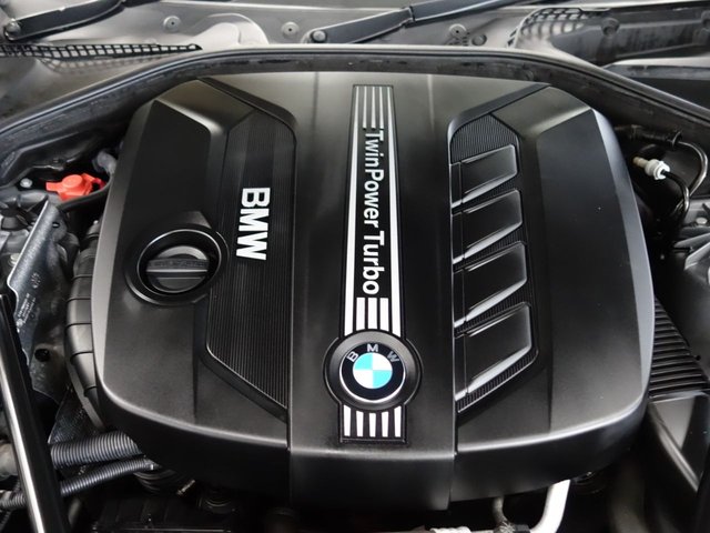2013 BMW 5 SERIES - Photo 11