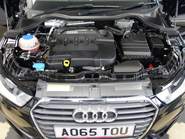 2015 AUDI A1 - Photo 12