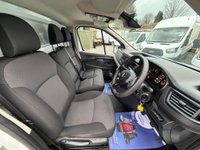 USED 2022 72 RENAULT TRAFIC 2.0 dCi Blue SL28 Business Panel Van 5dr Diesel Manual L1 H1 Euro 6 (s/s) (130 ps) 1 OWNER! FULL SERVICE HISTORY