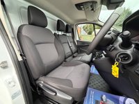 USED 2022 72 RENAULT TRAFIC 2.0 dCi Blue SL28 Business Panel Van 5dr Diesel Manual L1 H1 Euro 6 (s/s) (130 ps) 1 OWNER! FULL SERVICE HISTORY