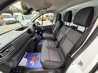 USED 2022 72 RENAULT TRAFIC 2.0 dCi Blue SL28 Business Panel Van 5dr Diesel Manual L1 H1 Euro 6 (s/s) (130 ps) 1 OWNER! FULL SERVICE HISTORY