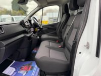 USED 2022 72 RENAULT TRAFIC 2.0 dCi Blue SL28 Business Panel Van 5dr Diesel Manual L1 H1 Euro 6 (s/s) (130 ps) 1 OWNER! FULL SERVICE HISTORY