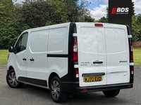 USED 2022 72 RENAULT TRAFIC 2.0 dCi Blue SL28 Business Panel Van 5dr Diesel Manual L1 H1 Euro 6 (s/s) (130 ps) 1 OWNER! FULL SERVICE HISTORY