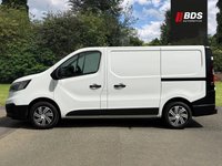 USED 2022 72 RENAULT TRAFIC 2.0 dCi Blue SL28 Business Panel Van 5dr Diesel Manual L1 H1 Euro 6 (s/s) (130 ps) 1 OWNER! FULL SERVICE HISTORY
