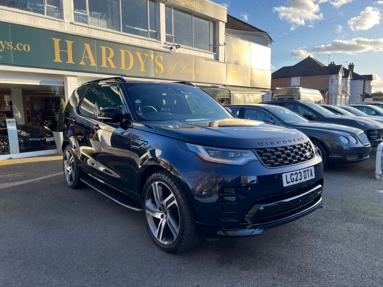2023 LAND ROVER DISCOVER...