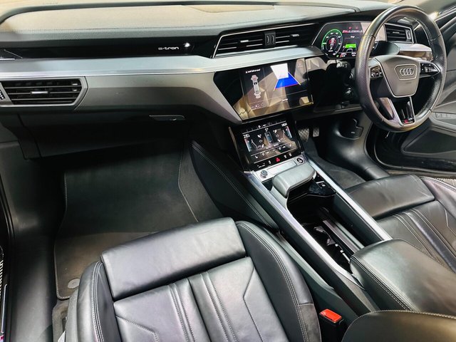 2021 AUDI E-TRON 55 S line Sportback Auto quattro 5dr 95kWh - Photo 4