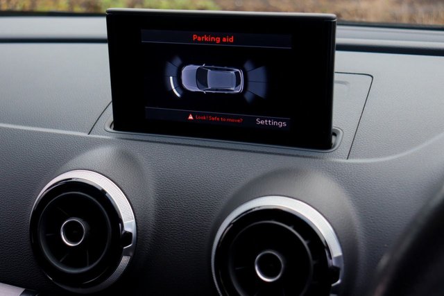 2016 AUDI A3 - Photo 8