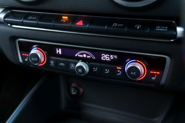 2016 AUDI A3 - Photo 4