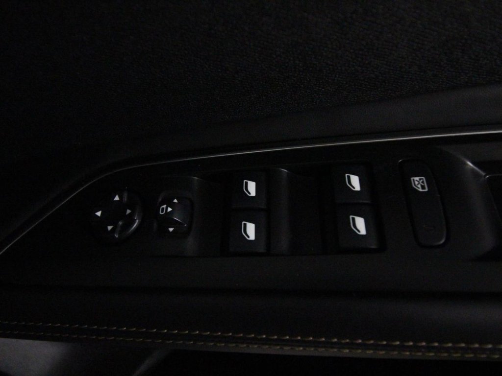 USED 2018 18 PEUGEOT 3008 1.2 PureTech GT Line SUV 5dr Petrol Manual Euro 6 (s/s) (130 ps) 