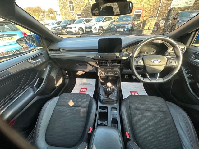 2020 FORD FOCUS - Photo 9