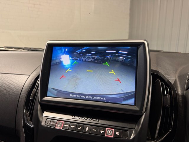 2018 ISUZU D-MAX - Photo 5