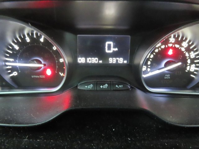 2017 PEUGEOT 208 - Photo 12