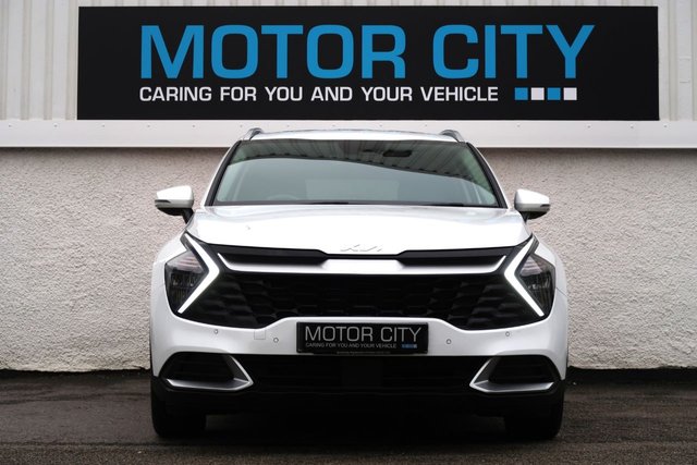 View our KIA SPORTAGE