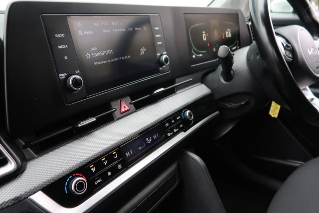 View our KIA SPORTAGE