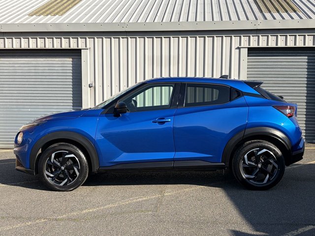 2023 NISSAN JUKE - Photo 2