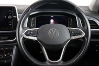 USED 2023 72 VOLKSWAGEN T-ROC 1.5 TSI Style DSG Euro 6 (s/s) 5dr 1 OWNER, MAIN DEALER HISTORY