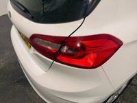 USED 2018 68 FORD FIESTA 1.1 Ti-VCT Zetec Hatchback 3dr Petrol Manual Euro 6 (s/s) (85 ps) APPLE CAR PLAY/ANDROID AUTO-A/C-CRUISE CONTROL-BLUETOOTH-DAB-ALLOYS