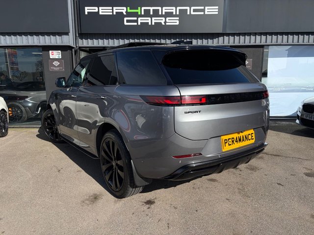 View our LAND ROVER RANGE ROVER SPORT