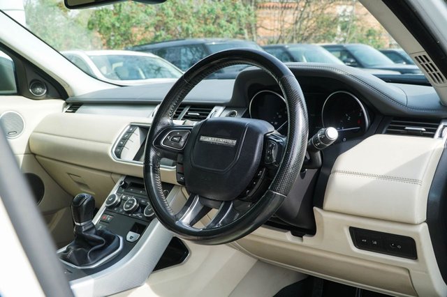 View our LAND ROVER RANGE ROVER EVOQUE