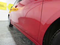 USED 2019 69 KIA CEED 1.0 T-GDi ECO 2 Hatchback 5dr Petrol Manual Euro 6 (s/s) (118 bhp) 2 OWNER-6 SERVICES-REAR CAMERA-APPLE CAR PLAY/ANDROID-BLUETOOTH-A/C-DAB