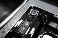 USED 2019 69 JAGUAR XE 2.0 P250i R-Dynamic S Saloon 4dr Petrol Auto Euro 6 (s/s) (250 ps) FULL HISTORY+SAT NAV+REAR CAM