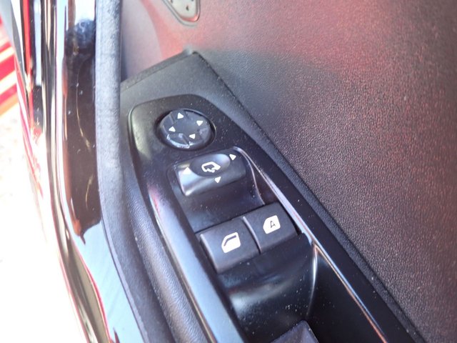 2015 PEUGEOT 208 - Photo 12