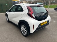 USED 2023 72 TOYOTA AYGO X 1.0 VVT-i Pure Hatchback 5dr Petrol x-shift Euro 6 (s/s) (72 ps) 1 OWNER IMMACULATE EXAMPLE DEALER SERVICED + HIGH SPECIFICATION -NAVIGATION COMPATABLE  +REVERSE PARKING CAMERA + EURO 6